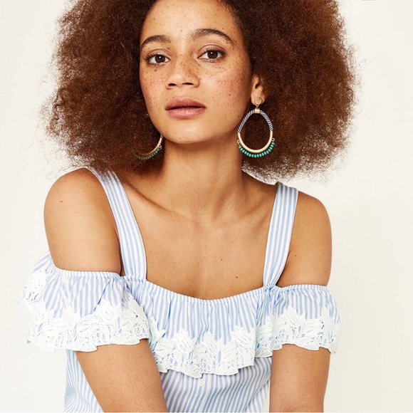 OASIS Blue and White Striped off the shoulder - Picture 2 of 13